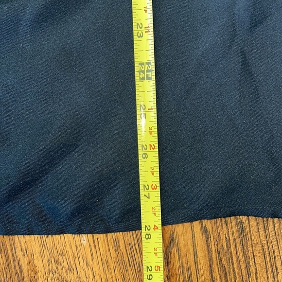 Banana Republic: 100% Black, Silk Top: Size 4 - Picture 5 of 7